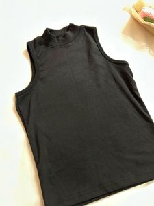 Black Halter Neck Top🖤