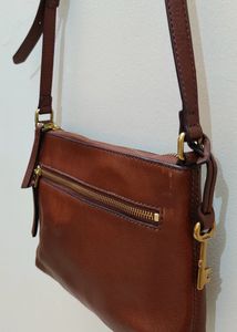 Authentic Fossil Genuine Leather Sling Bag