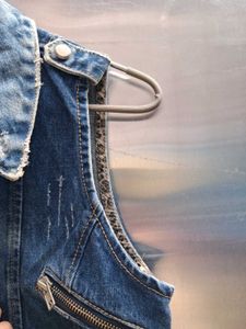 Embroidered Vintage Denim Vest Y2K (Upcycled)