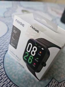 Smartwatch - Noise Colorfit Caliber Max 2