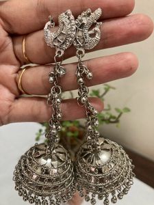 Brand New Long Chain Earings