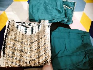 NYRA CUT KURTI SET