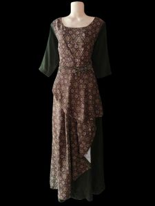 Elegant Indo-Western Layered Dress 🌿