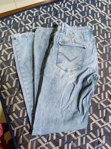 Light Wash Denim Jeans