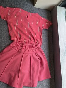 Cute Girls&#39; Outfit - Skirt Top Coord