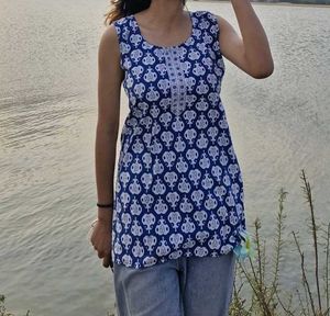 Blue Printed Short Kurti