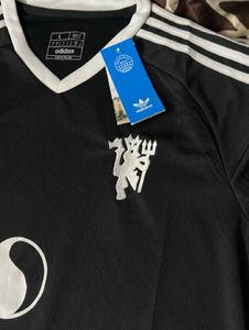 ADIDAS ORIGNALS MANCHESTER UTD SPECIAL EDITION JRS