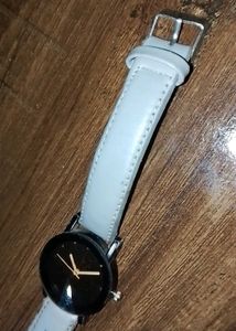 Elegant Quartz Watch