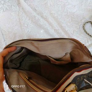 Louis Vuitton Stylish Hangbag