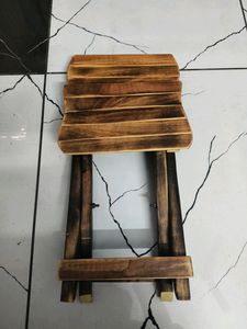 Wooden Matte Finish Antique Folding Chair