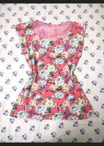 Floral Print Sleeveless Top