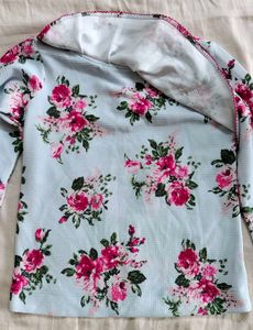 Floral Ruffle Collar Top