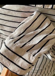 Semi Crop Shirt