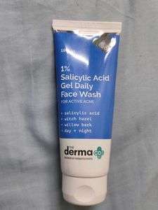 The Derma Co Face Wash