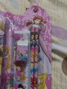 Princess And Hello Kitty Return Gift Set