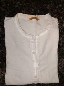 Aurelia Off White Kurta