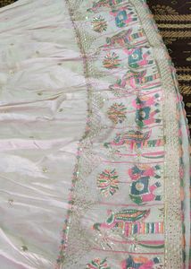 Off White Lehnga With Pink Dupatta
