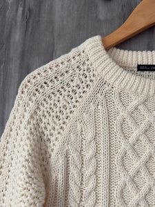 ZARA KNIT Sweater - New Without Tag - ON SALE!