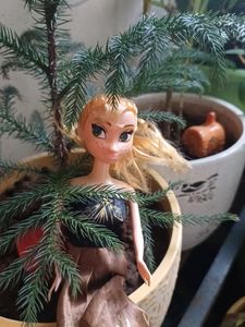 Anna Frozen Disney Doll