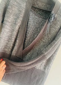 Gray V-Neck Knit Top