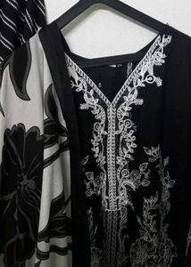 pakistani Black &amp; White Kurta Set