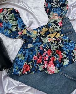 Floral beautiful neckline top