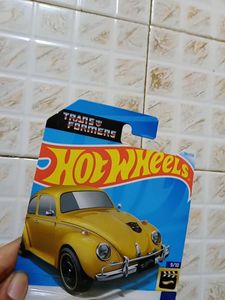 Hot Wheels Transformers Bumblebee