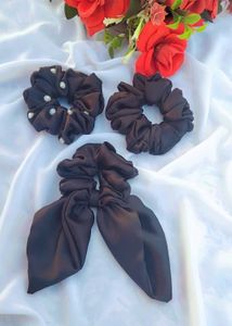 Black Scrunchie