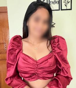 Chic Red Ruched Crop Top