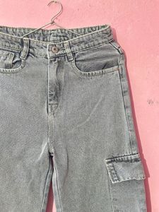 Wide Leg Jeans (NEW)