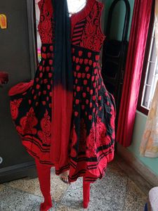 ANARKALI KURTA