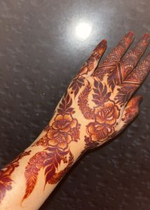 Mehendi Cone