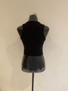 Voltage Black Top