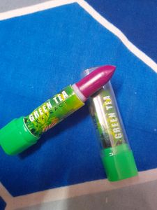 Brand New ADS GREEN TEA EXTRACT LIPSTICK set Of 2