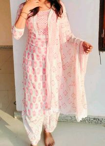 Elegant Pink Printed Kurta Set