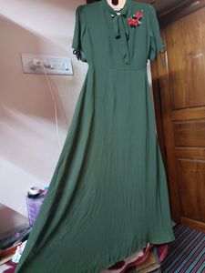 GREEN DRESS
