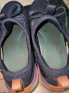 Pack Of 2Paris Original sketcher woman shoes size4