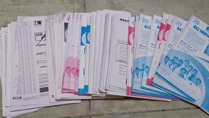 Goal Institute Neet Test Papers with Solutions