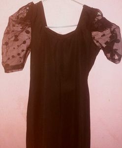 Elegant Black Midi Dress