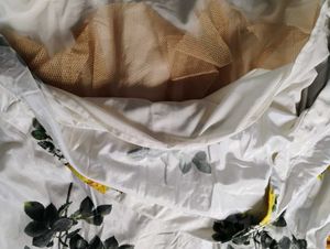 Women Crop Top And Ethnic Skirt
