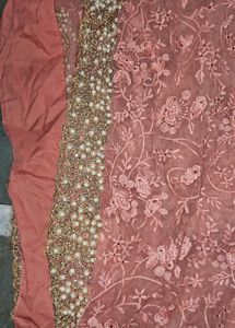 🧡Net Saree With Beautiful Embroidery Design