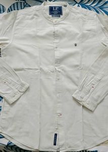 Mens Shirt Branded  Size 40 M