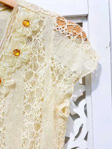 Vintage Inspired Lace Peplum Top D