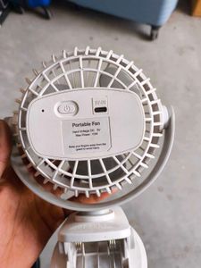 Bajaj Built For Life Pygm Personal Fan