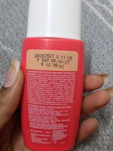 Dot &amp; Key Strawberry Dew Sunscreen