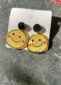 Cute Smiley Face Earring 😊