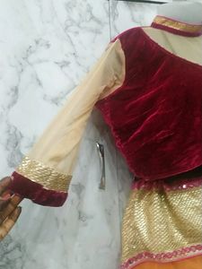 Crop Top With Skirt