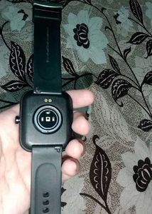 Brand New Black Wave Smartwatch