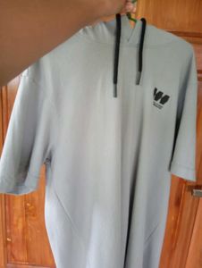 Adidas T-Shirt