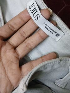 Skinny Jeans - Light Wash